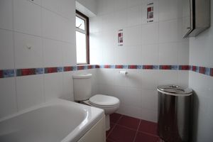 Photo 7- click for photo gallery